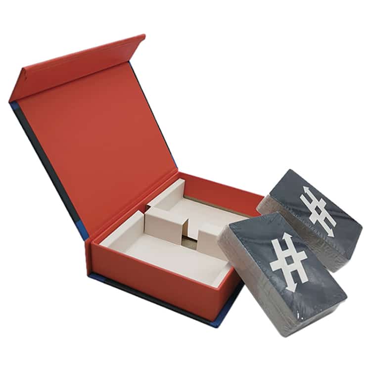2 decks game cards with magnetic box view 4