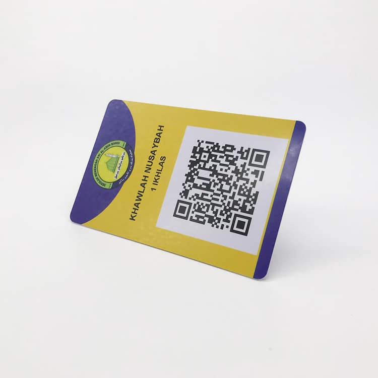 Custom Plastic gift card with QR code view 3
