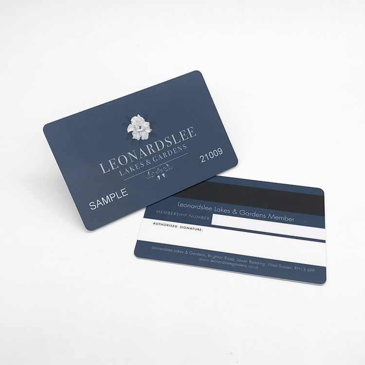 Plastic loyalty membership Gift card printing view 3