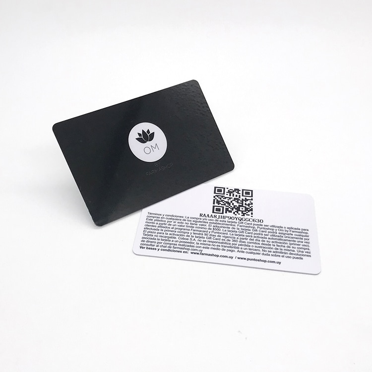 custom loyalty gift card with QR code view 3